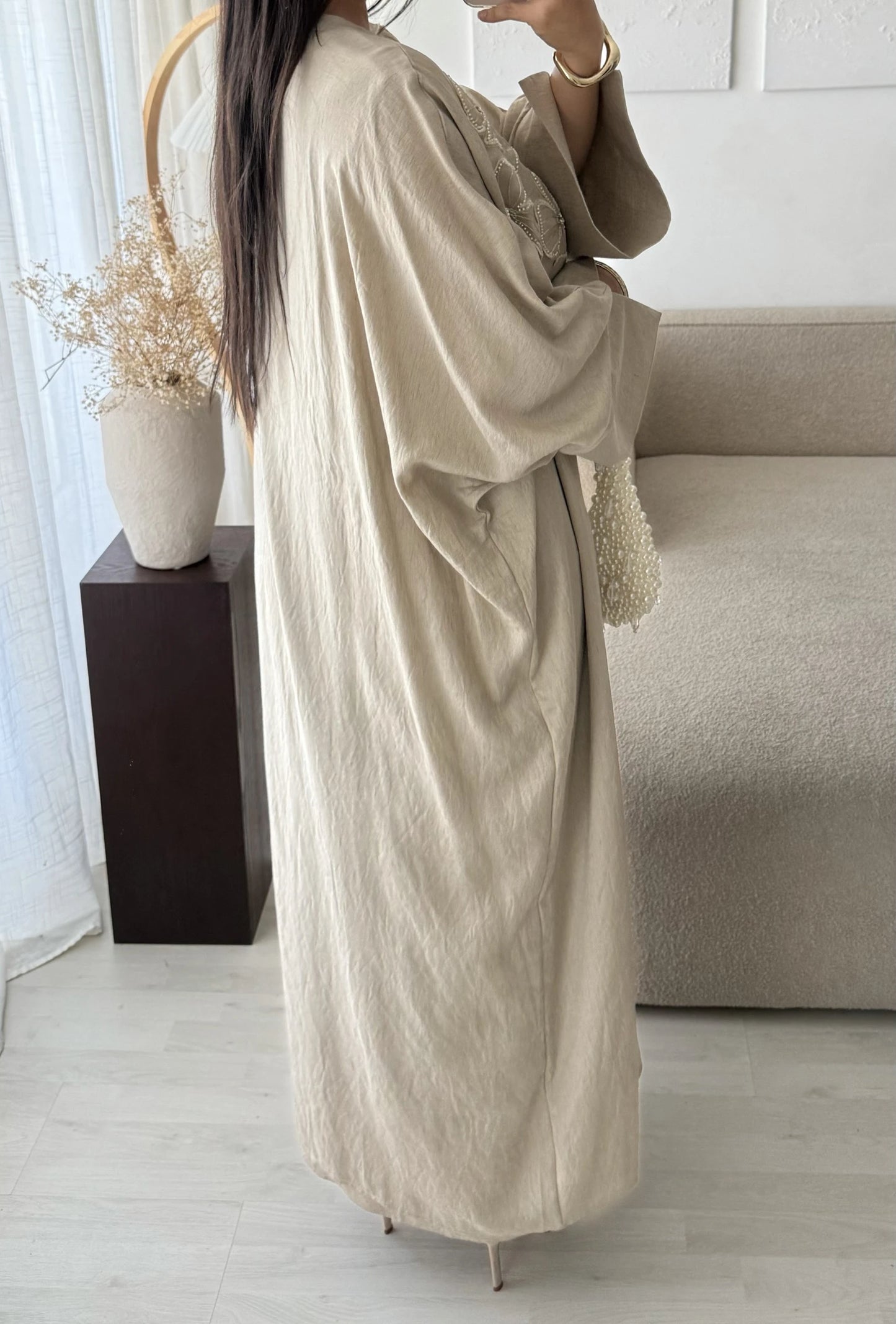 Abaya ensemble 2 pièces kimono et robe bretelle large avec broderie fleur perlées et manche fendu