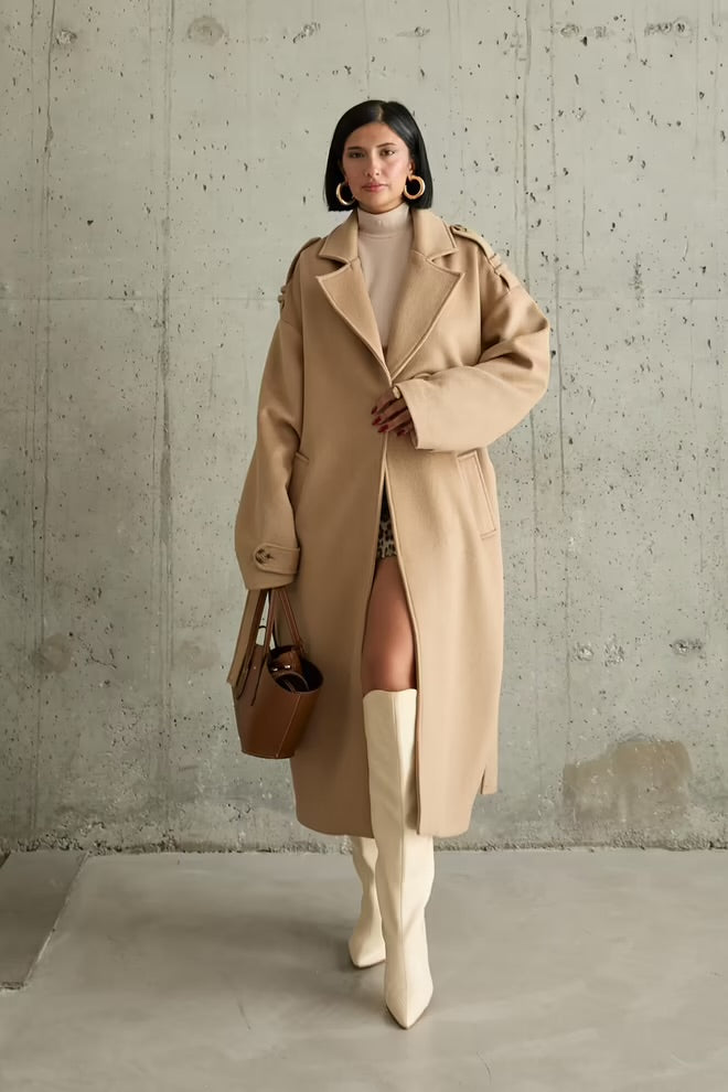 Manteau long ceinturé