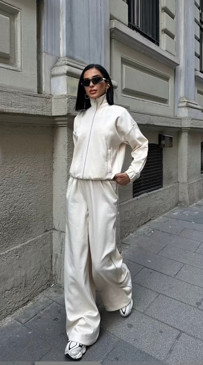 Ensemble de survêtement tendance avec motif strass sur les côtés - leyily